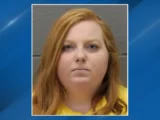 Etats-Unis : Un professeur condamné à 40 ans de prison pour agression sexuelle sur un élève d9b7eef9 67cd 45e5 9be5 f34a7f57429b singlemug