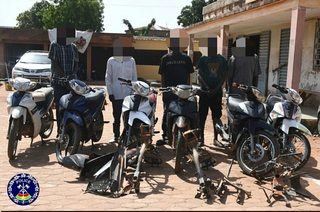 Lutte contre le grand banditisme à Ouagadougou : La Police Nationale démantèle deux réseaux de malfaiteurs whatsapp image 2026 07 24 at 08.55.02