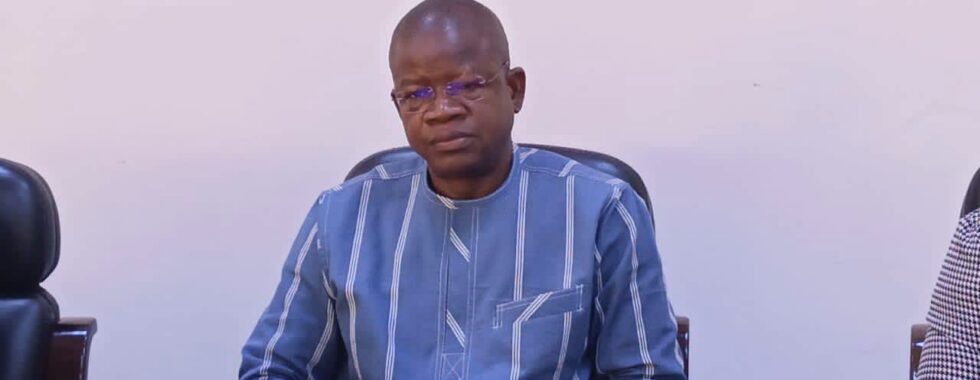 Semaine de l’Avocat burkinabè 2026 : Maître Siaka NIAMBA dédicace un recueil consacré aux textes régissant la profession d’avocat whatsapp image 2026 07 29 at 06.51.02 (3)