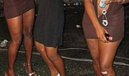 Sénégal : Une travailleuse du sexe accusée d’avoir volé 250 000 FCFA et un iPhone à son client avant de l’enfermer fb img 1790612259553