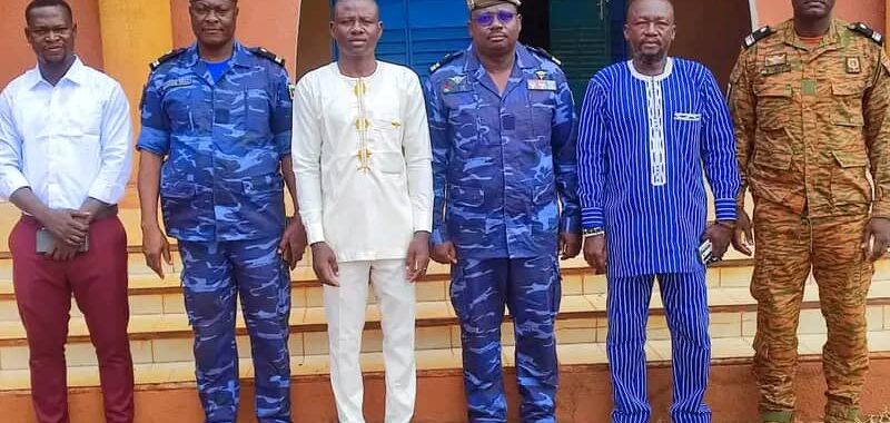 TGI de Ouahigouya : Le patron de la première légion de gendarmerie à la rencontre des acteurs judiciaires img 20260929 wa0009