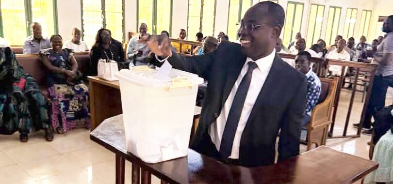 Barreau du Burkina : Me Pierre Lassané Yanogo élu Dauphin du Bâtonnier img 20260920 061113 758