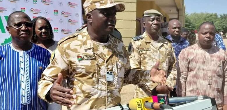 Tracasseries aux frontières dans l’espace AES : Le ministre Mahamadou Sana annonce l’ouverture de plus de 70 dossiers disciplinaires contre des agents indélicats whatsapp image 2026 09 16 at 15.09.11